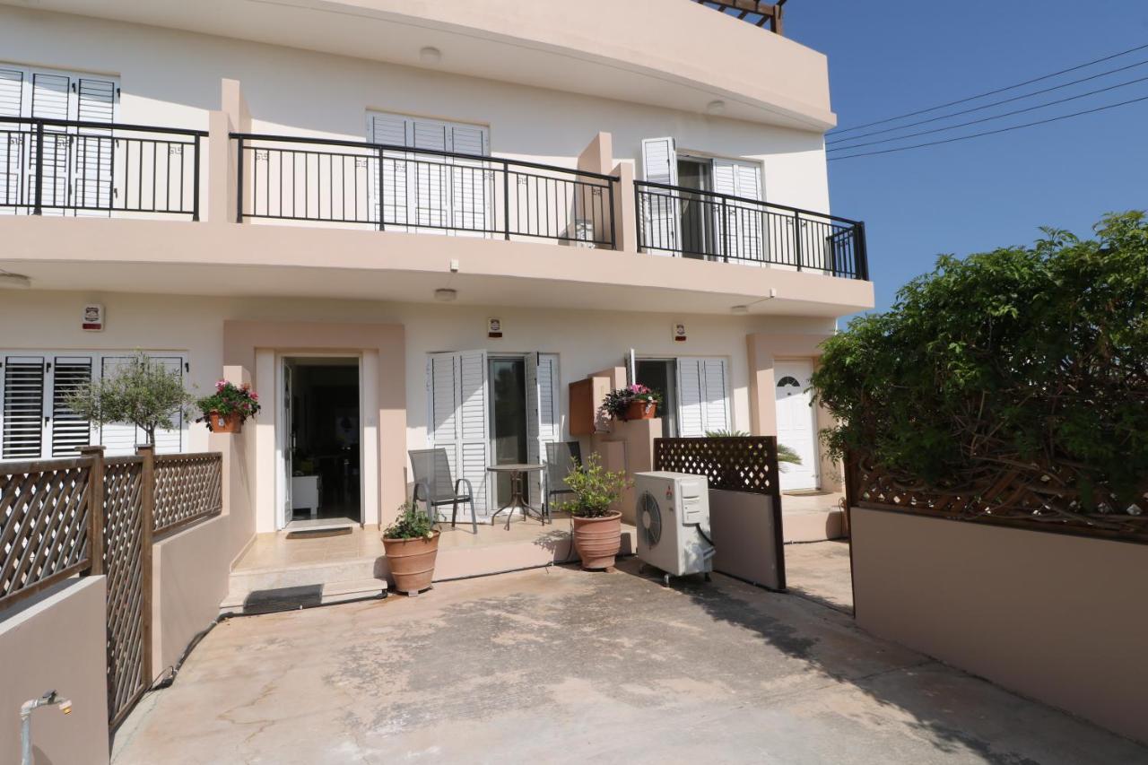 The Paradise Townhouses By Taimoura بافوس المظهر الخارجي الصورة